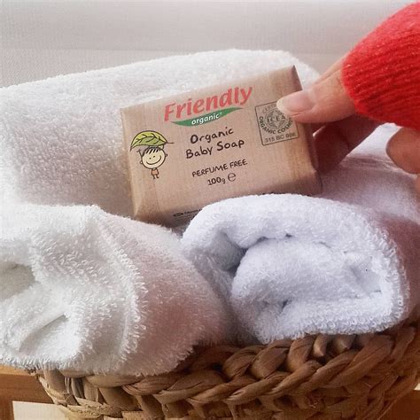 Stick to sponge baths until the umbilical cord falls. Friendly Organic Baby Soap is gentle on skin and specially ...