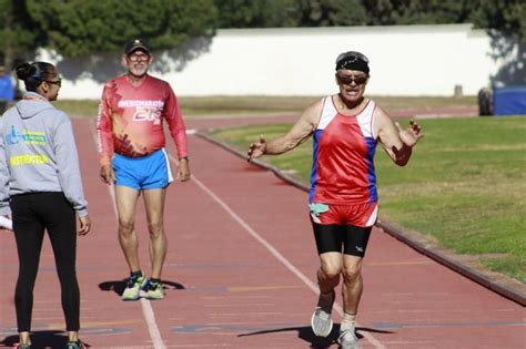 El ocio en la vejez: Destaca Ramón Chávez en el pódium de atletismo de los ...