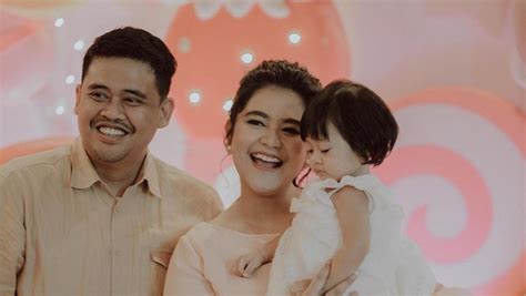 Ada berbagai macam 92 foto prewedding sakral psht. Bikin Penasaran, Siapa Nama Anak Kedua Kahiyang dan Bobby?