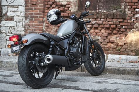Post diy guides to said modifications, or photos of if it has anything to do with a honda rebel of any size, this is the place. Honda Rebel 2017