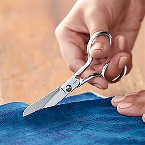 Gingher Knife Edge Sewing Scissors 5 Inch - Walmart.com - Walmart.com