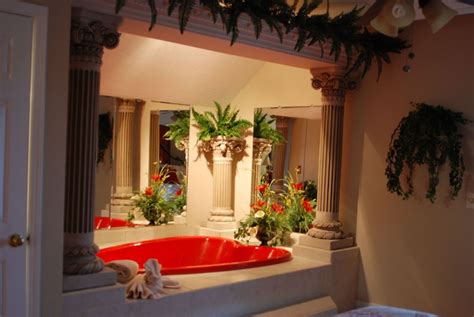 The smokies are perfect for romance. Chapel at Honeymoon Hills :: Wedding & Honeymoon Cabin ...