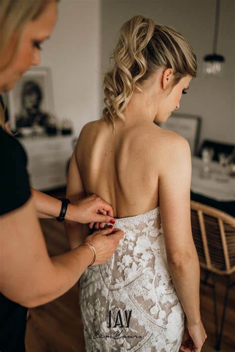 Check out our hochzeitskleid selection for the very best in unique or custom, handmade pieces from our dresses shops. #iayrealbride @anni_qw dress @modeca (via @iay_iamyours ...