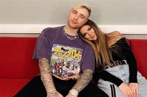 She told the journalists of the super.ru portal about feelings for egor kreed, about her popularity and shared her plans for the future. Former lovers Nyusha and Egor Kreed presented a joint ...