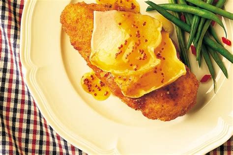 Oat my goodness.this honey oat bread recipe is just as delicious as it looks! Canadian Brie-Topped Dijon Chicken Breasts | Canadian Goodness