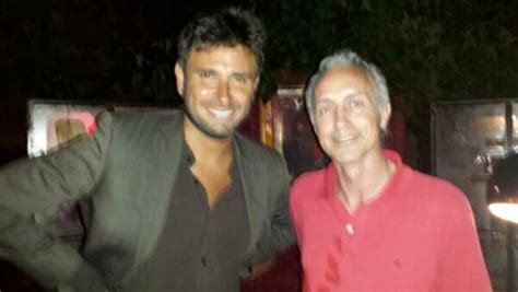 Ma allora stai con renzi. L'attacco di Marco Travaglio ad Alessandro Di Battista