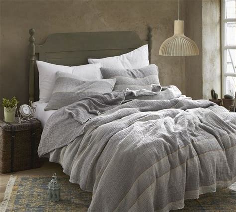 A twin size mattress is 75 inches long, and the typical twin bedding was designed to fit this length. Softest Oversized Twin Bedding Comforters XL - Gray best ...