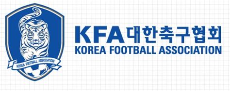 Feb 26, 2021 · 한국프로축구연맹(이하 연맹)이 2021시즌 k리그에서 사용할 대회명과 로고를 공개했다. 한국 새 사령탑으로 언급된 키케 플로레스는 누구?…유로파리그 ...