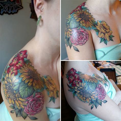 809 moreland ave se 30316, atlanta. More work on my floral shoulder piece by Malia Reynolds ...