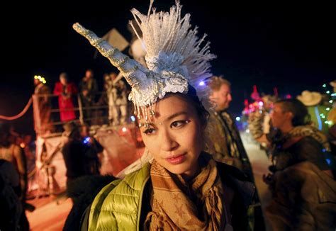 Facebook gives people the power to share and makes the world more open and connected. ≡ See Crazy, Surreal Photos and Videos from Burning Man 2015 Brain Berries