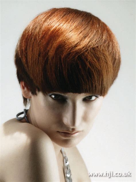 2007 redhead short hairstyle