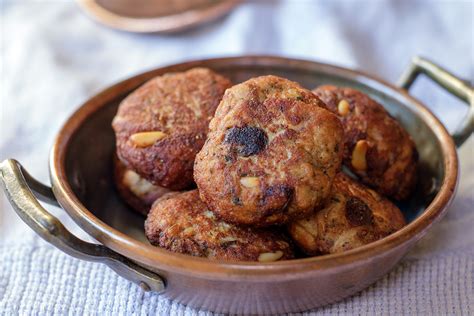 Le polpette di melanzane, un piatto dal sapore mediterraneo: Polpette di melanzana e tonno fresco - La cucina di Claudio