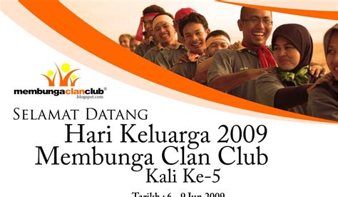 0 ratings0% found this document useful (0 votes). Banner - Hari Keluarga MCC 2009 | Kashatwork Creative Design