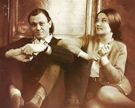 Вера оказалась единственной, кто не. Владимир Меньшов: жена актера и режиссера