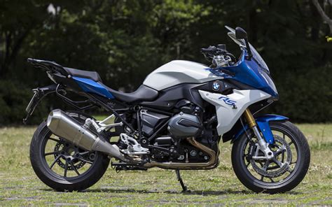 With its potent engine and stable suspension, this sports touring bike offers more than just a huge amount of riding pleasure. BMWバイク R1200RS（2015-） 試乗インプレ | バージンBMW