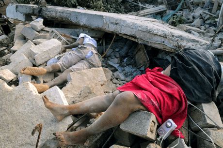 La alerta que se había emitido para las costas del país caribeño un fuerte terremoto de magnitud 7.2 sacudió al sur de haití la mañana de este sábado dejó varios muertos y daños materiales, informó el primer. Gobierno estima hasta 100 mil muertos en Haití | ElFaro.net