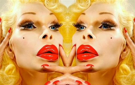 This is the official page of amanda lepore! Mad about...: Amanda Lepore