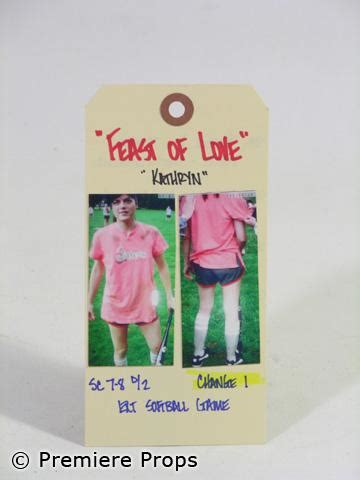 It is described as an exploration of the magical, mysterious and sometimes painful incarnations of love. Feast of Love Kathryn Smith (Selma Blair) Movie Costumes