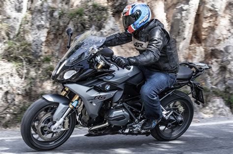 That´s the r 1200 rs. BMW R 1200 RS 2015 Test, Action & Details Motorrad Fotos ...