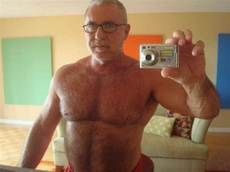 Последние твиты от selfie dad movie (@selfiedadfilm). muscular daddy selfie