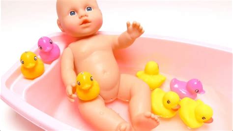 This bath tub for baby features an infant hammock like. Baby Doll Water Bath Time & Fishing Game with Yellow ...