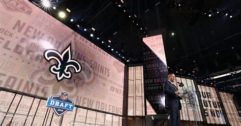 Et on wednesday, may 12. NFL Draft 2021: Rounds 2 & 3 Start Time, TV Schedule ...
