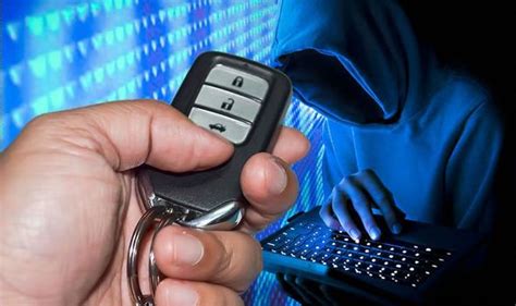 The keyless entry was designed to protect the car from thieves. Keyless entry car theft - This tech could help your stolen ...