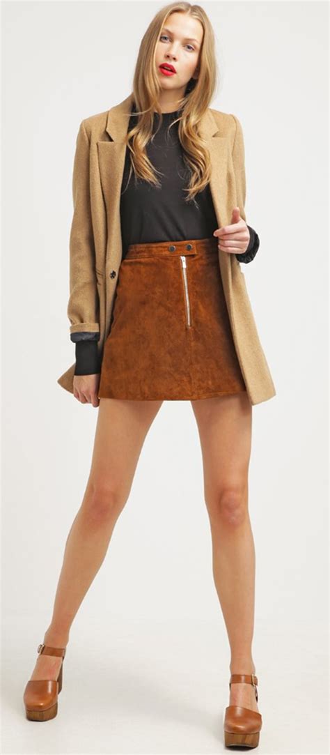 Check spelling or type a new query. Jupe courte femme en cuir marron Miss Selfridge