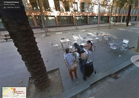 Updated daily with new funny and interesting google maps street view photos. Funny Pictures: Google Street View Fails - TopBestPics.com