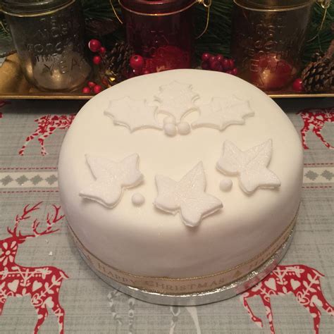 © 2021 mary berry ltd. White Christmas cake. Rich fruit cake recipe from Mary ...