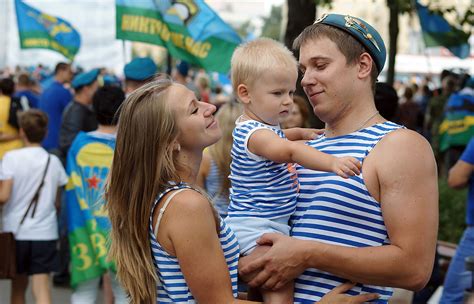 May 09, 2015 · день воинской славы россии — день полного освобождения ленинграда от фашистской блокады (1944 год) — отмечается ежегодно 27 января в соответствии с федеральным законом от 13 марта 1995 года № 32. Когда отмечают день ВДВ? :: SYL.ru