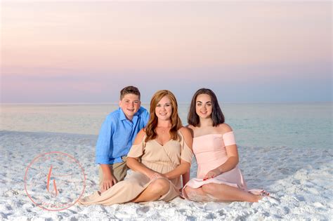 Looking for the best hotels in downtown austin, texas? Austin - Beach Portrait Session in Destin, FL - Tina Smith ...