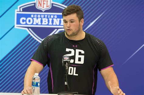 Bradford battled injury and a porous offensive line, generating a 37.2 percent success rate in his first two years before. Giants interview top NFL Combine prospect Quenton Nelson ...