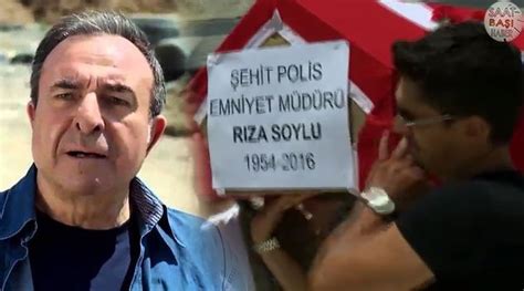 Nov 16, 1997 · 1943 yılında şehir tiyatrosu'na girmiş, daha sonra raşit rıza samako tiyatrosu, sadi tek, muhsin sabahattin, cemal şakir, haldun dormen tiyatrosu, muammer karaca tiyatrosu, çığır sahne, küçük sahne, ses tiyatrosu, bulvar tiyatrosu ve anadolu'da birçok tuluat tiyatrolarında sahne almış, filmlerde oynamış, birçok yerli ve yabancı filmde dublaj sanatçılığı yapmıştır. Arka Sokaklar sezon finali Rıza baba öldü mü 408. bölüm ...