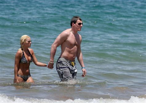 Throwing to a hockey player in the locker room. Super Hollywood: Elisha Cuthbert With Her Boyfriend Dion ...