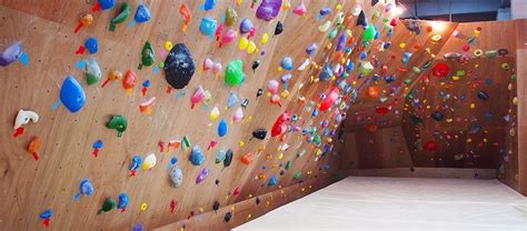 Dec 17, 2019 · the top climber has a huge influence in the climbing world. (Japanese) 東京・新宿でボルダンリングするなら曙橋駅から徒歩20秒のベータクライミングジムへ