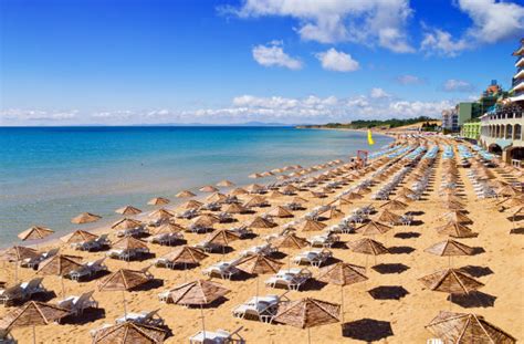 Machen sie die bulgarische schwarzmeerküste, im osten des balkanstaates gelegen, doch zu ihrem nächsten urlaubsziel. Sonnenstrand in Bulgarien - Sonne, Strand & Meer | Holidayguru
