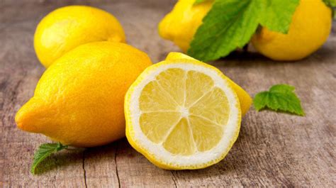 Lemon Benefits: 8 Ways 'Sour Power' Can Help Your Health | HuffPost Canada Life