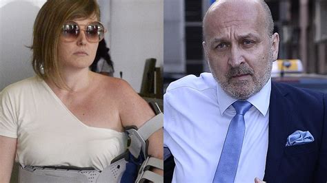 The feminine surname is indeclinable. Kazimierz Marcinkiewicz ostro o Isabel: Mojej stalkerki ...