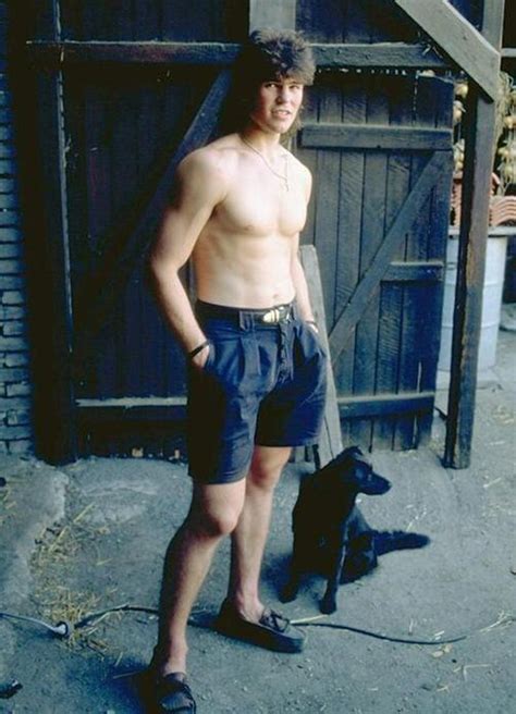 Vítám vás na jediné oficiální stránce spravované hokejistou jaromírem jágrem. young Jagr hot dog :-) - Jaromir Jagr Photo (35174855 ...