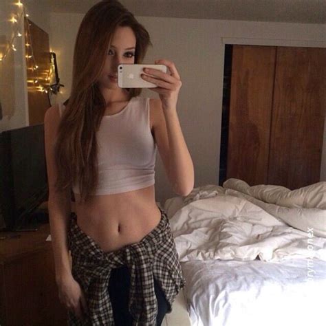 Everyone's body is different, every. Cute young girl. Hotel room selfie. | Super Sexy Selfies ...