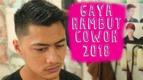 Banyak sekali type model potongan rambut wanita ini, dari model potongan rambut pendek, panjang , dengan berbagai gaya seperti poni, bob, spike, wavy atau bergelombang. Potongan Rambut Pria Jaman Dulu - Model Rambut Indonesia