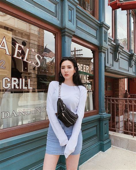 Search for text in url. 真是胸大腰細 葫蘆身材 Lizzie Chen (13P)｜FUN一下-最有趣的新聞，最火辣的正妹聚集地