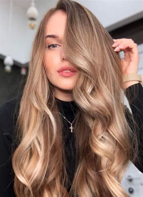 When chosen correctly, it suits any hair structure, most skin. Yazın trend saç rengi Blonde Balyaj modelleri 2019 /2020 ...