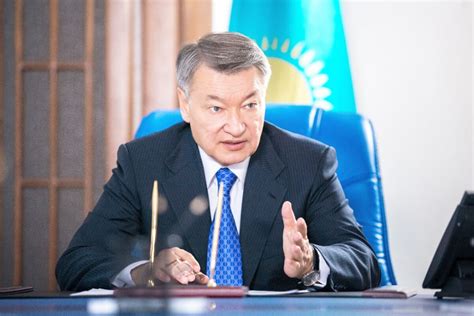 Ильзат ахметов — самый проблемный игрок цска и символ упрямства виктора гончаренко. Даниал Ахметов бірқатар ауыс-түйіс жасады