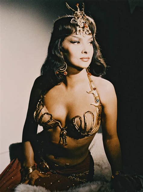 Gina lollobrigida on the set of solomon and sheba (1959). Gina Lollobrigida: The Italian actress in pictures ...