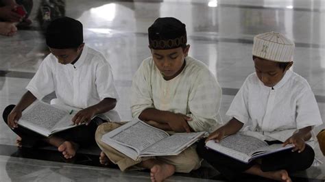 Kalendar islam dimulai dengan muharam. LAPAN: Penyatuan kalender Islam cegah perbedaan