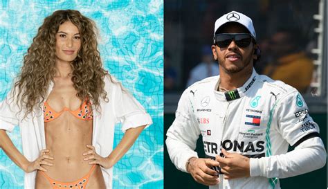 Snow white and the huntsman. Love Island kandidate Chey was samen met F1-coureur Lewis ...