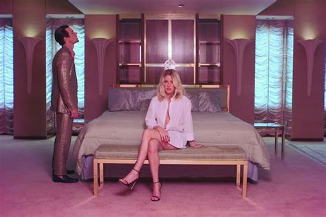 Slim woman in black boots with high heels, dawson is getting gangbanged at home and loving it. Ellie Goulding gets naked and rows with hot model in Vegas ...