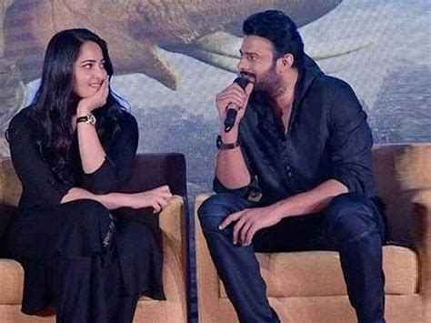 Hyderabad • instagram.com/anushkashettyo… my best & lovely friend uday teja reddy darling with #prabhas & #anushka_shetty at london pic.twitter.com/0hiv0rzv0j. Prabhas Anushka Shetty Instagram / Has Anushka Shetty S ...